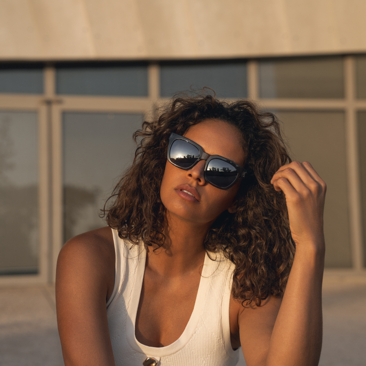 Dahlia - Dusk Polarized