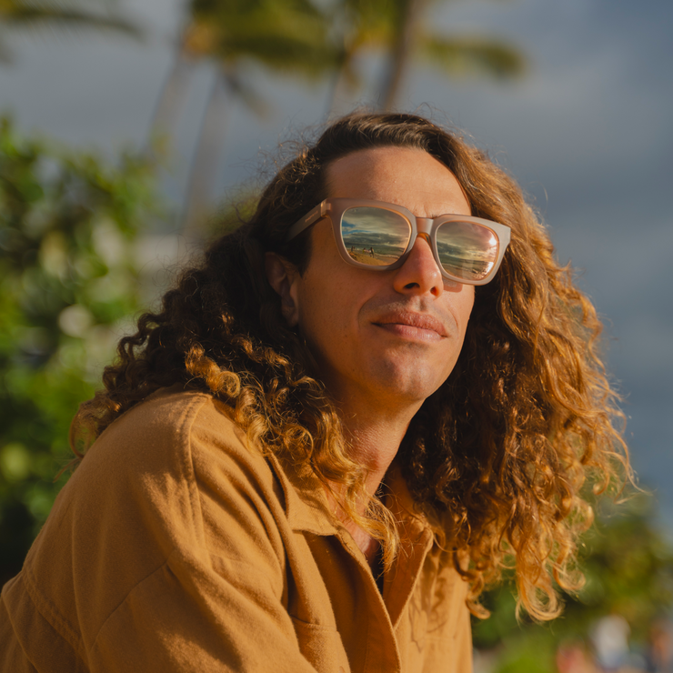 Dahlia - Peach Polarized