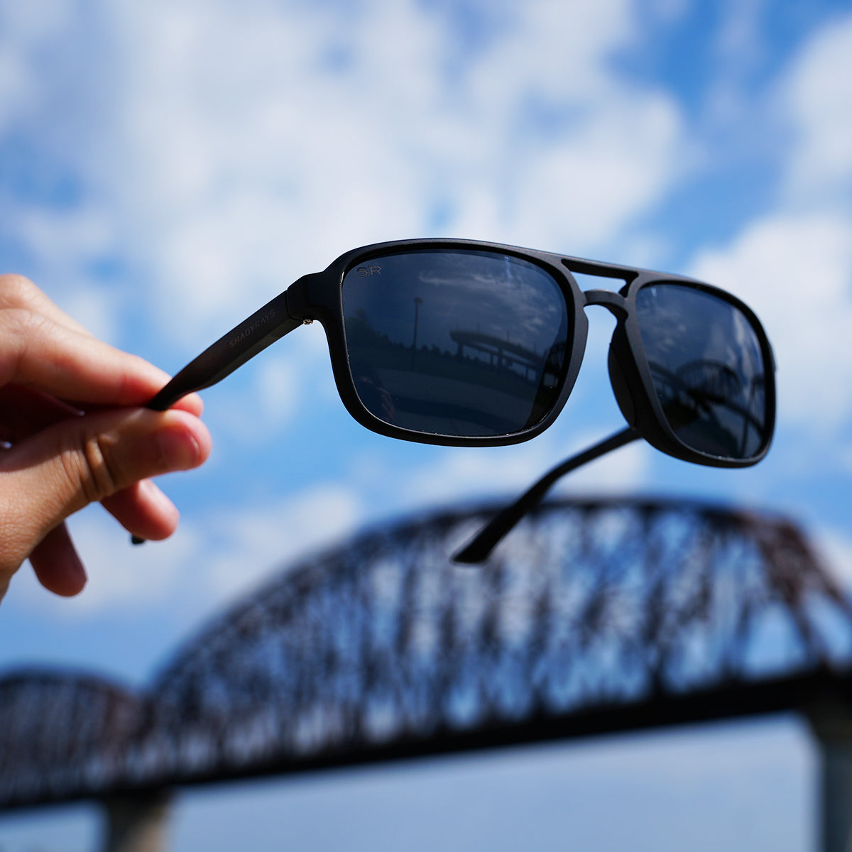 Shady Men's Navigator Polarized Sunglasses