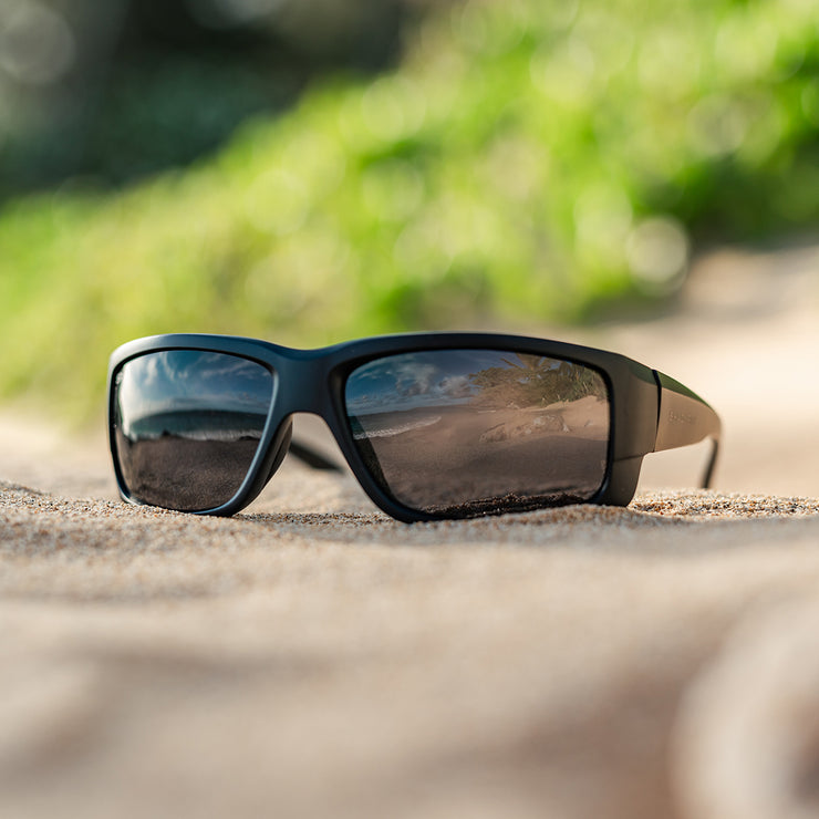 Capitan - Blackout Undercover Polarized