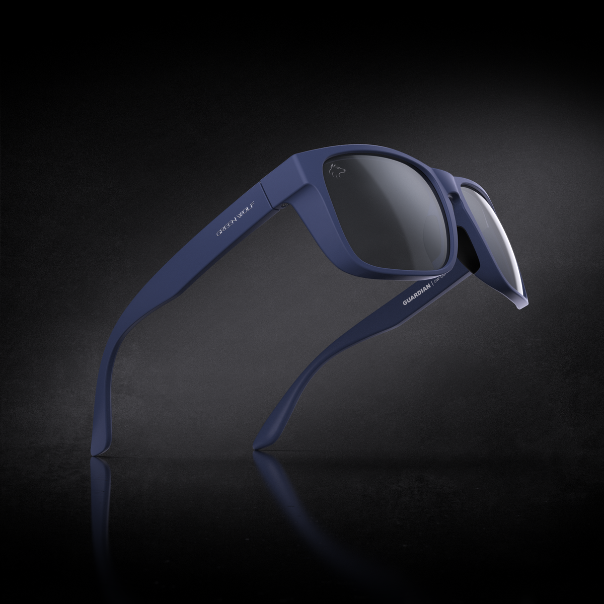 Green Wolf Guardian - Navy