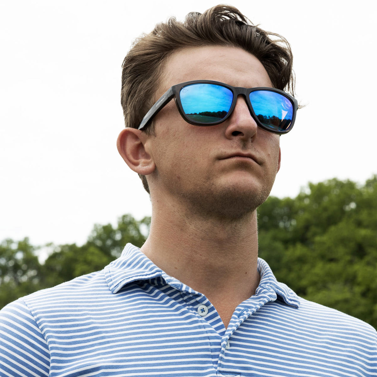 Green Wolf Scout - Black Glacier