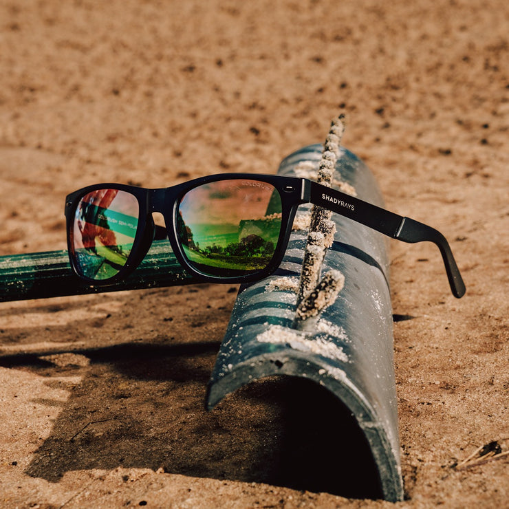 Classic Elite - Black Emerald