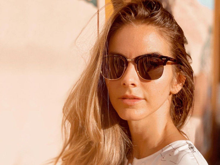 Oakmont - Tortoise Polarized Signature Classics Shady Rays 