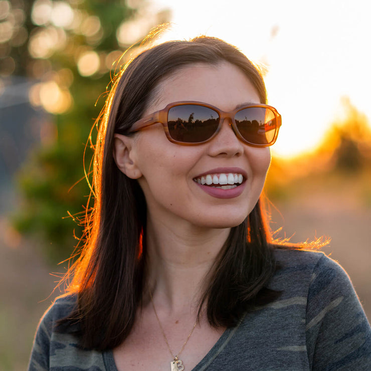 Magnolia - Honey Polarized